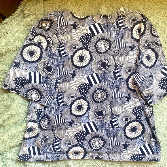 Patterned Boxy Tee - Picture 3 of 3
